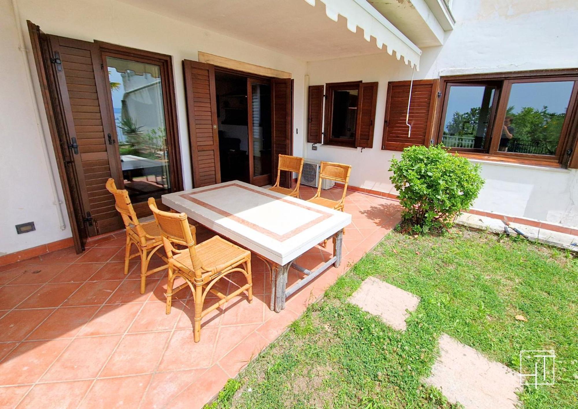 Appartement Ht - Loft Al Castello Di Miramare Con Vista à Grignano  Extérieur photo